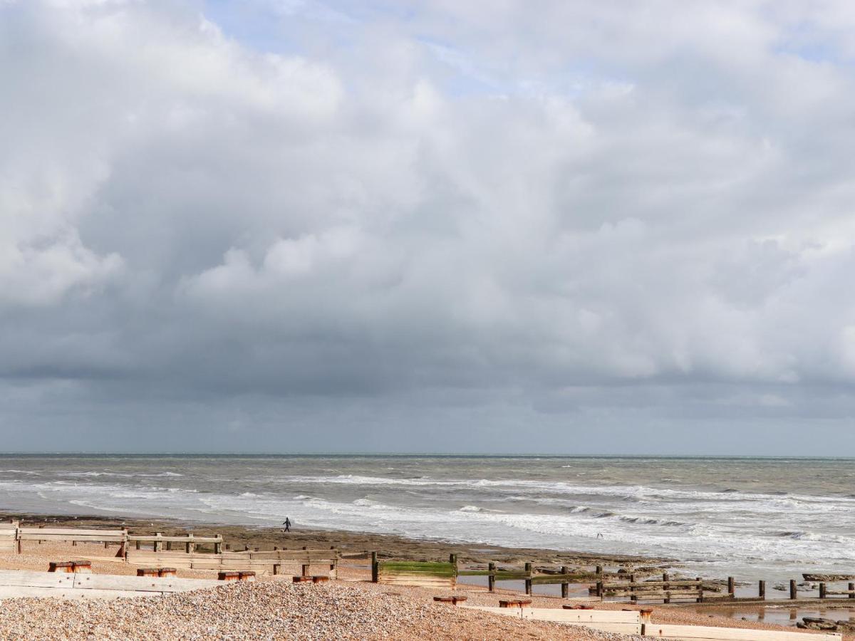 Lower Deck Bexhill-on-Sea Exterior foto